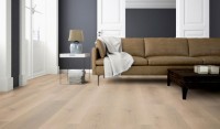 Vorschau: TER%20HÜRNE%20Soya%20Design%20Vinylboden%201%20Wood%20Edition%20Comfort%20Lange%20LHD%20Eiche%20Antwerpen%201101200519%20Room%20Up%20Raum.jpg